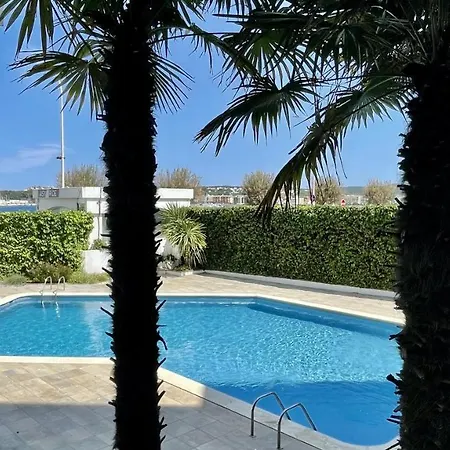 Appartamento Passeig Del Mar - Primera Linea L' Escala