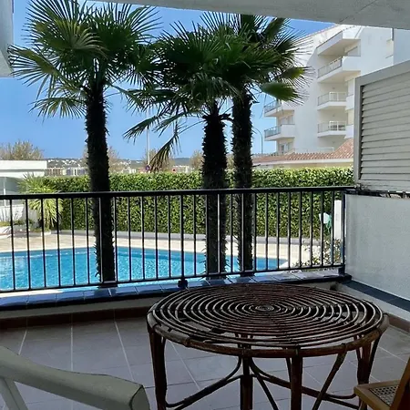 Διαμέρισμα Passeig Del Mar 01 *